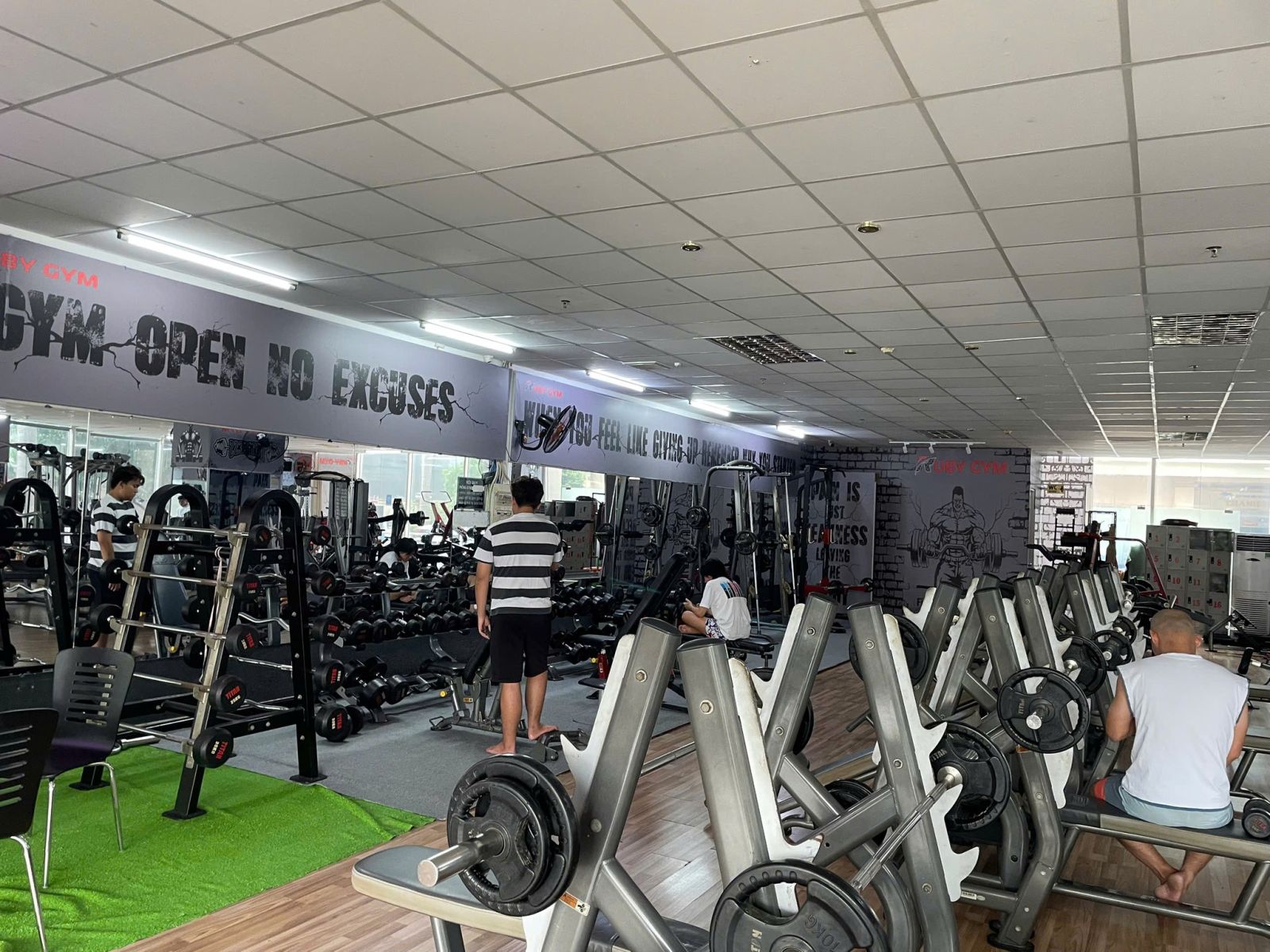 Phòng Tập Ruby Gym Tại Tân Phú, TP.HCM Triển Khai Phần Mềm Quản Lý Gym Tích Hợp Checkin Face Id Và Cửa Khóa Lực Từ – Bước Tiến Trong Chuyển Đổi Số