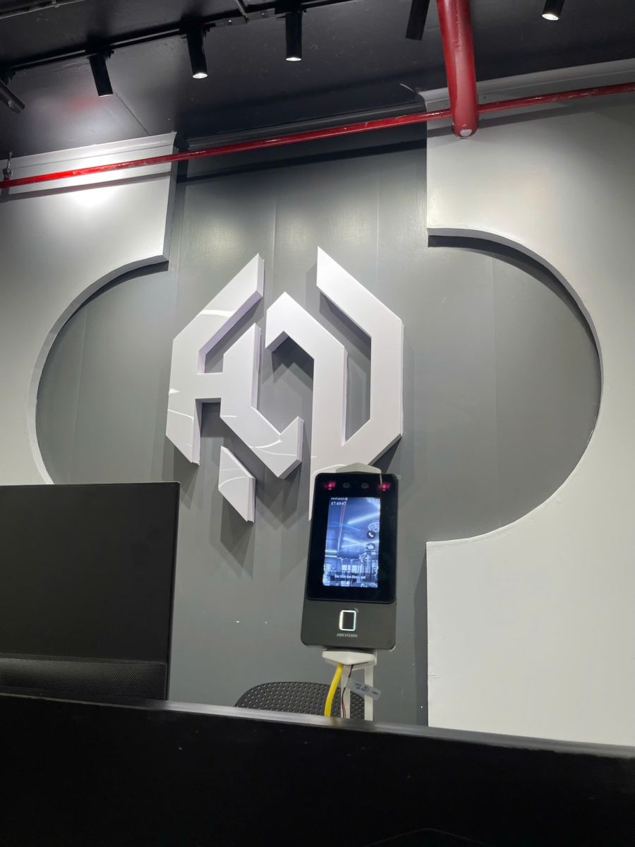 Modun triển khai phần mềm quản lý gym ModunGym, Máy chấm công checkin Face Id, và app hội viên, cho phòng tập HOD Fitness Center tại Nghệ An.