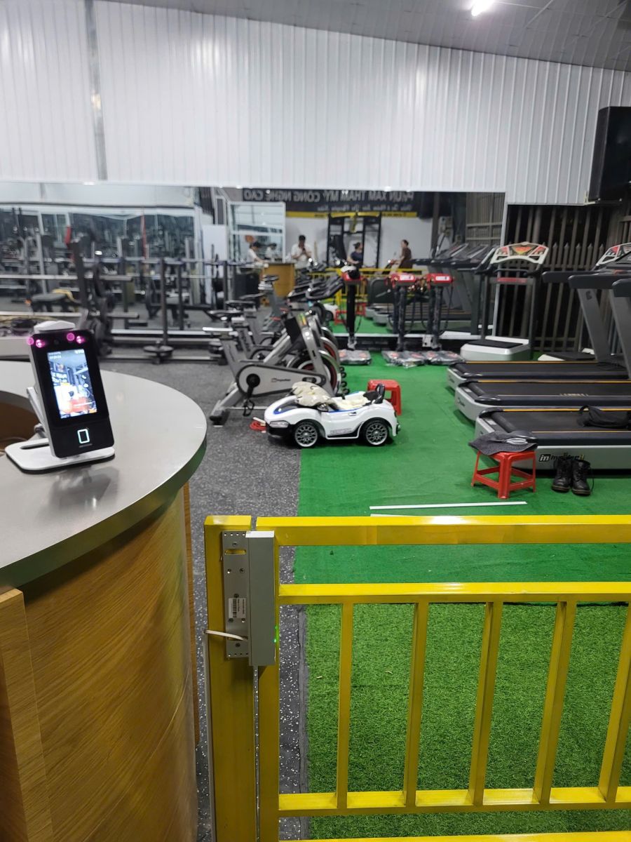 Modun triển khai phần mềm quản lý gym ModunGym, Máy chấm công checkin Face Id, cửa khóa từ kiểm soát ra vào, và app hội viên, cho phòng tập CT 68 68 Yoga Gym tại Củ Chi, TP.Hồ Chí Minh.
