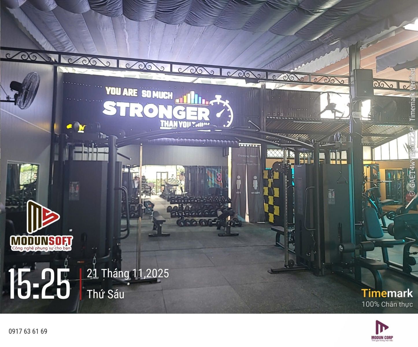 Modun triển khai phần mềm quản lý gym Modun, Máy chấm công Face Id, cửa khóa từ kiểm soát ra vào và app hội viên, cho phòng tập Gym 98 tại TP. HCM