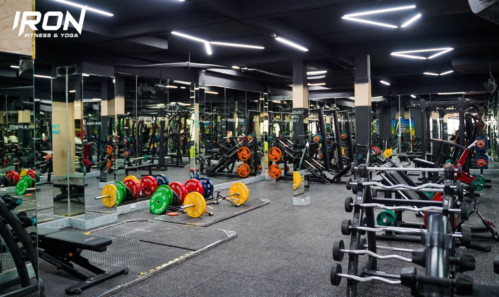 Modun triển khai phần mềm quản lý gym ModunGym, Máy chấm công checkin Face Id và app hội viên, cho phòng tập Iron Fitness & Yoga tại Quận 5, TP.Hồ Chí Minh.