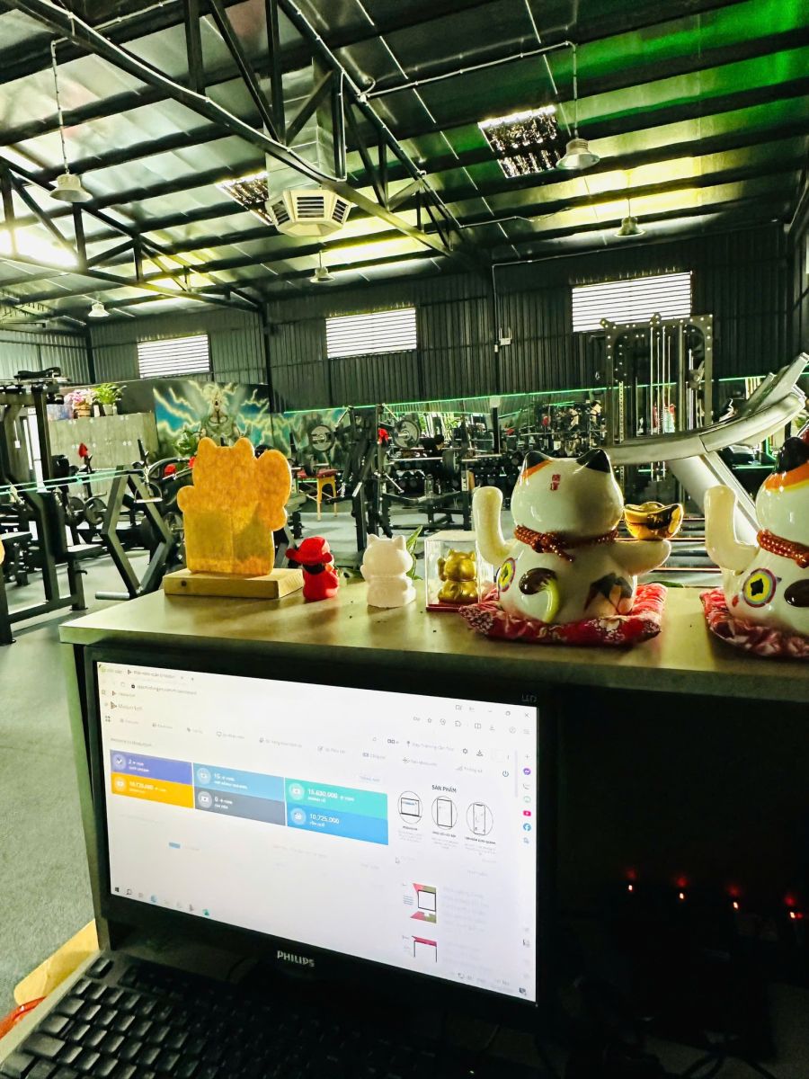 Modun triển khai phần mềm quản lý gym ModunGym, Máy chấm công checkin Face Id và app hội viên, cho phòng tập Gym Way Training tại Cần Thơ.