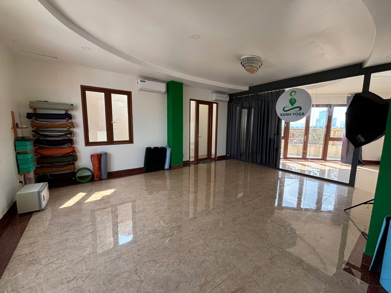 Modun triển khai phần mềm quản lý yoga ModunGym, Máy chấm công checkin Face Id và app hội viên, cho phòng tập Xanh Yoga tại Dĩ An, Bình Dương.