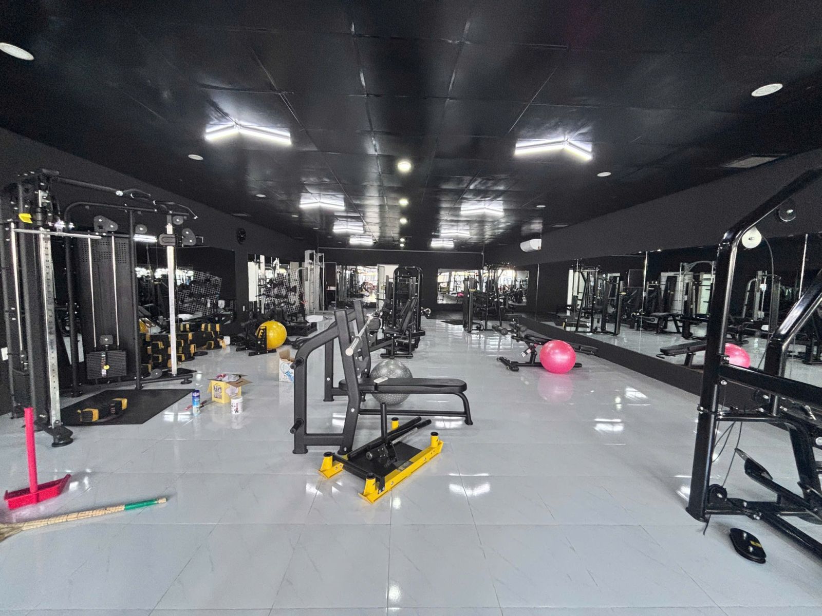 Modun triển khai phần mềm quản lý gym ModunGym, Máy chấm công checkin Face Id và app hội viên, cho phòng tập QK Fitness tại Tp.Biên Hòa, Đồng Nai.