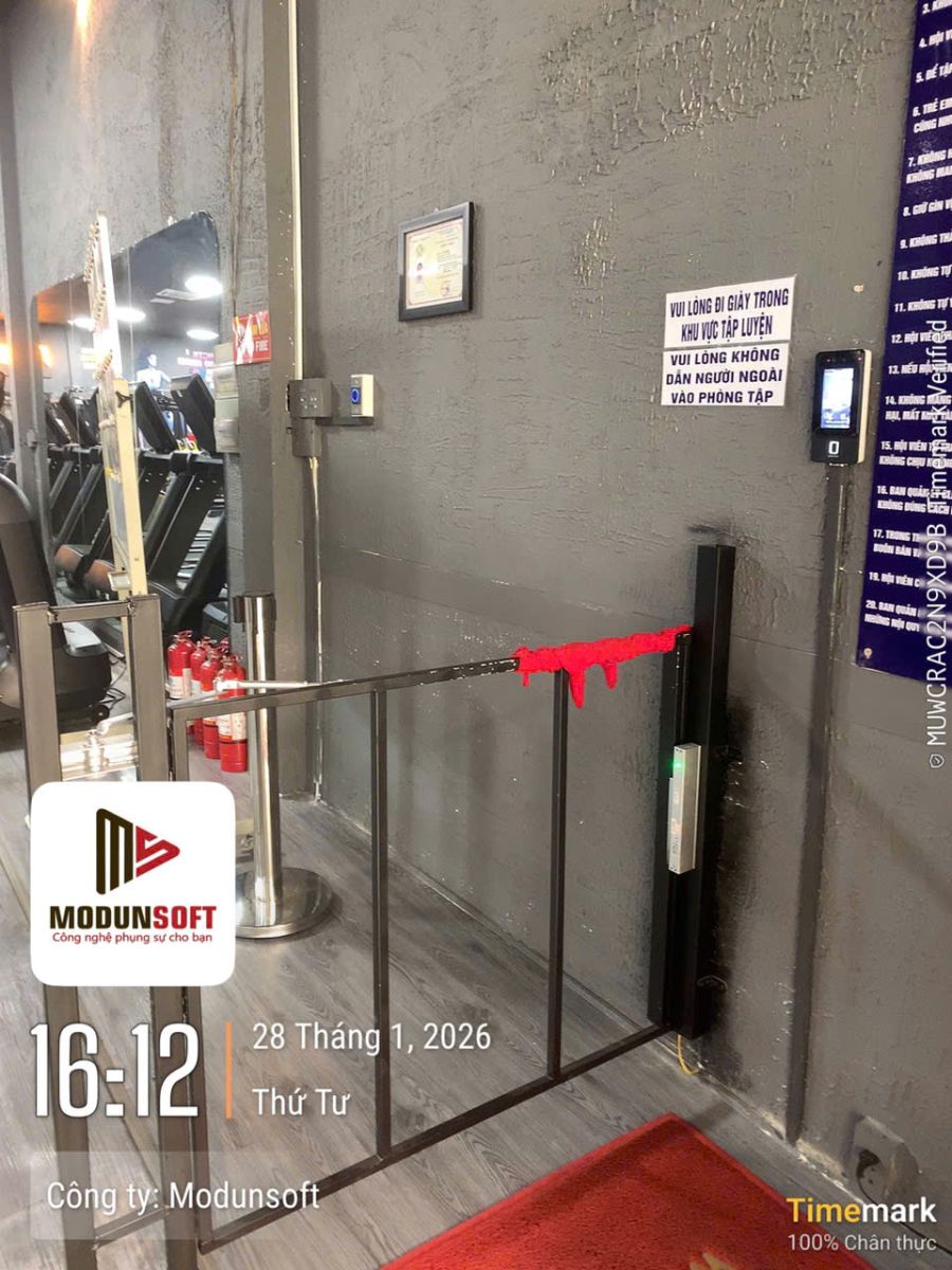 Modun triển khai phần mềm quản lý gym Modun, Máy checkin Face Id, cửa khóa lực từ kiểm soát ra vào và app hội viên, cho phòng tập Nhung Fit Gym tại TP.HCM.