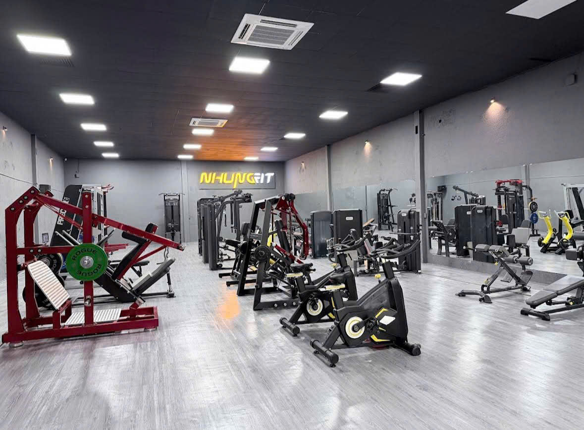 Modun triển khai phần mềm quản lý gym Modun, Máy checkin Face Id, cửa khóa lực từ kiểm soát ra vào và app hội viên, cho phòng tập Nhung Fit Gym tại TP.HCM.