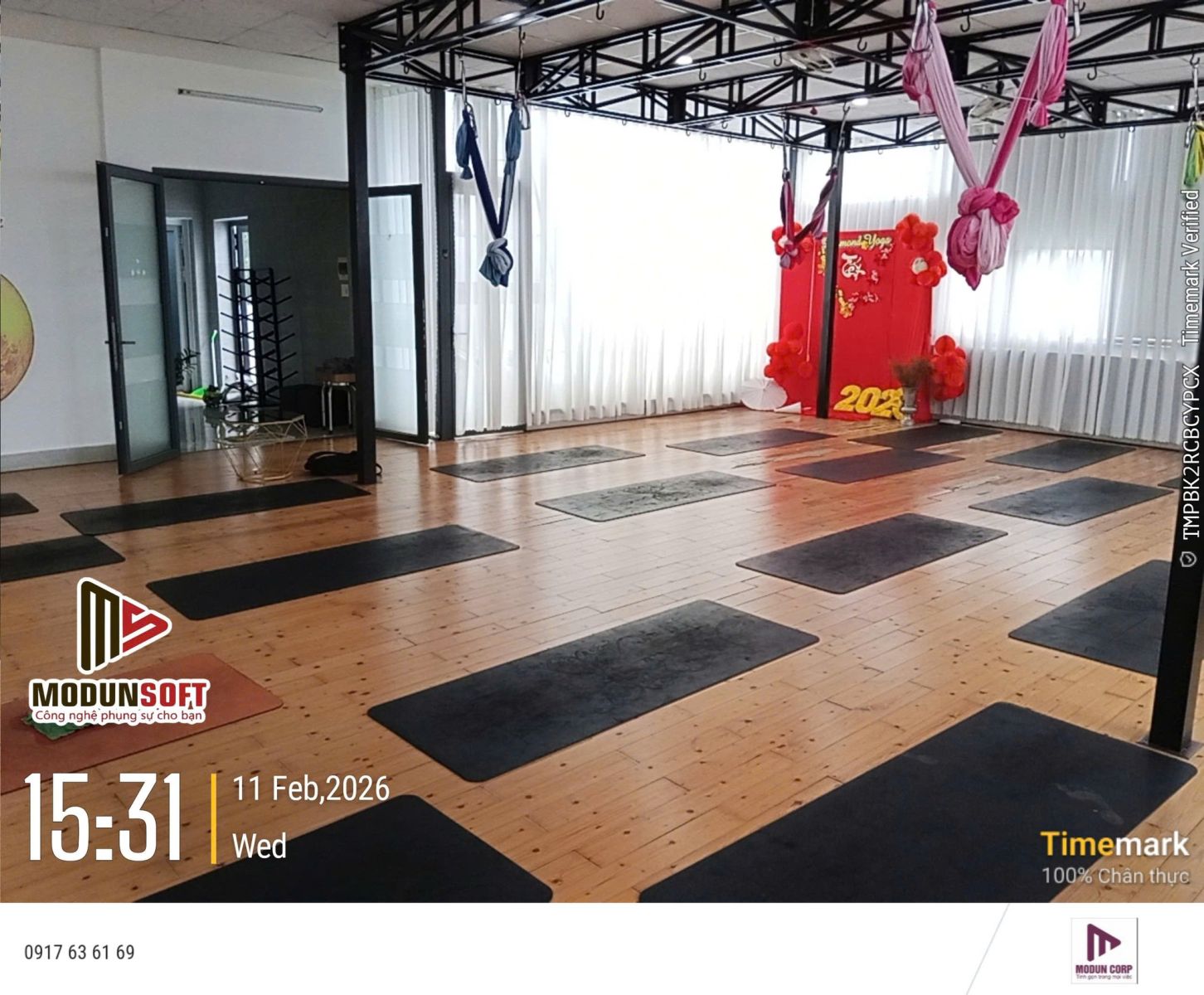 DIAMOND YOGA & DANCE phòng tập Bình Dương, triển khai phần mềm quản lý yoga kết hợp máy chấm công Face ID, cửa khóa lực từ kiểm soát ra vào và app hội viên