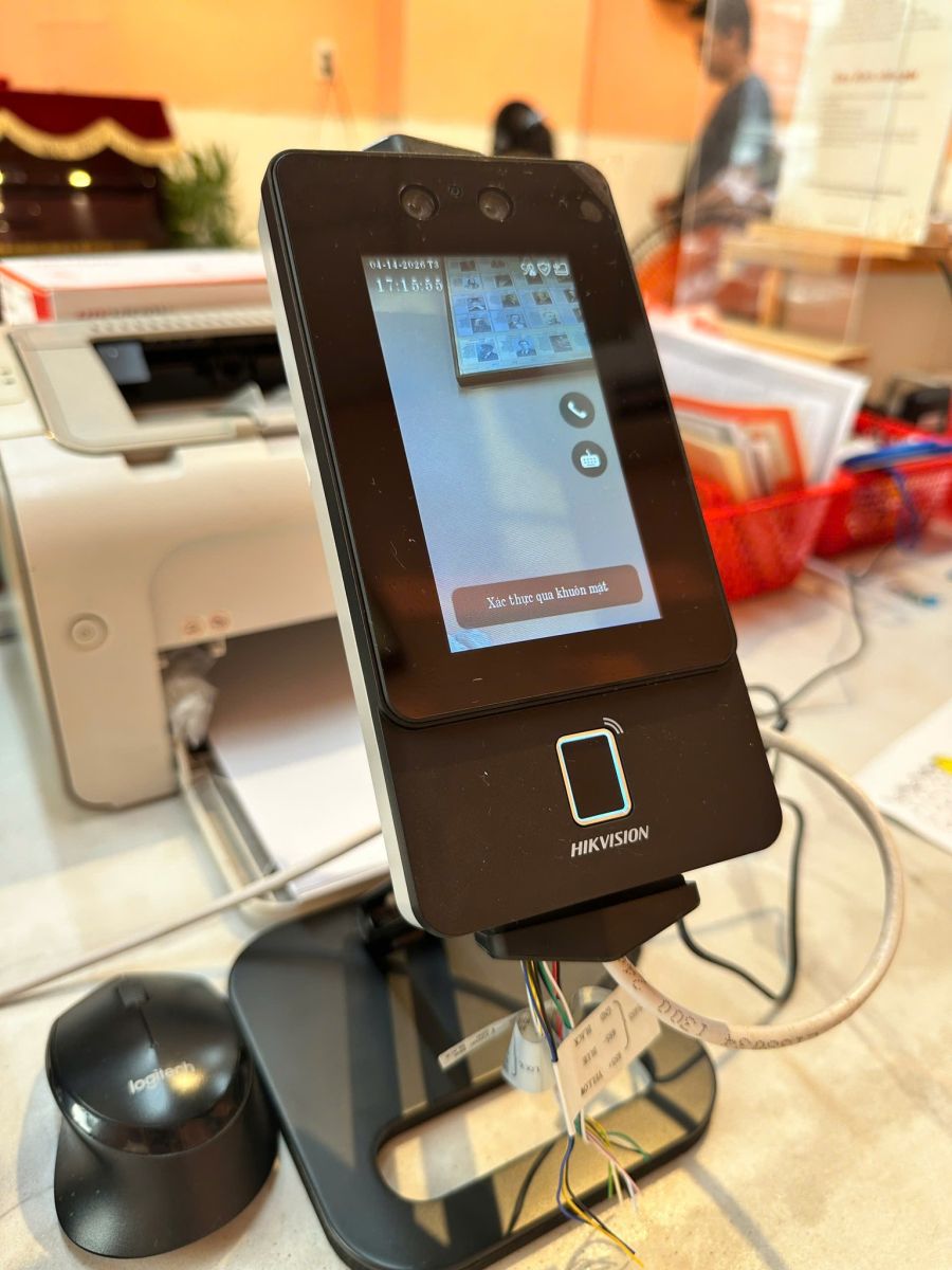 PONG ƠI MUSIC trung tâm dạy piano cho trẻ có chi nhánh tại Cần Thơ, vừa chính thức ứng dụng phần mềm quản lý trung tâm Modun kết hợp máy chấm công Face ID và app hội viên