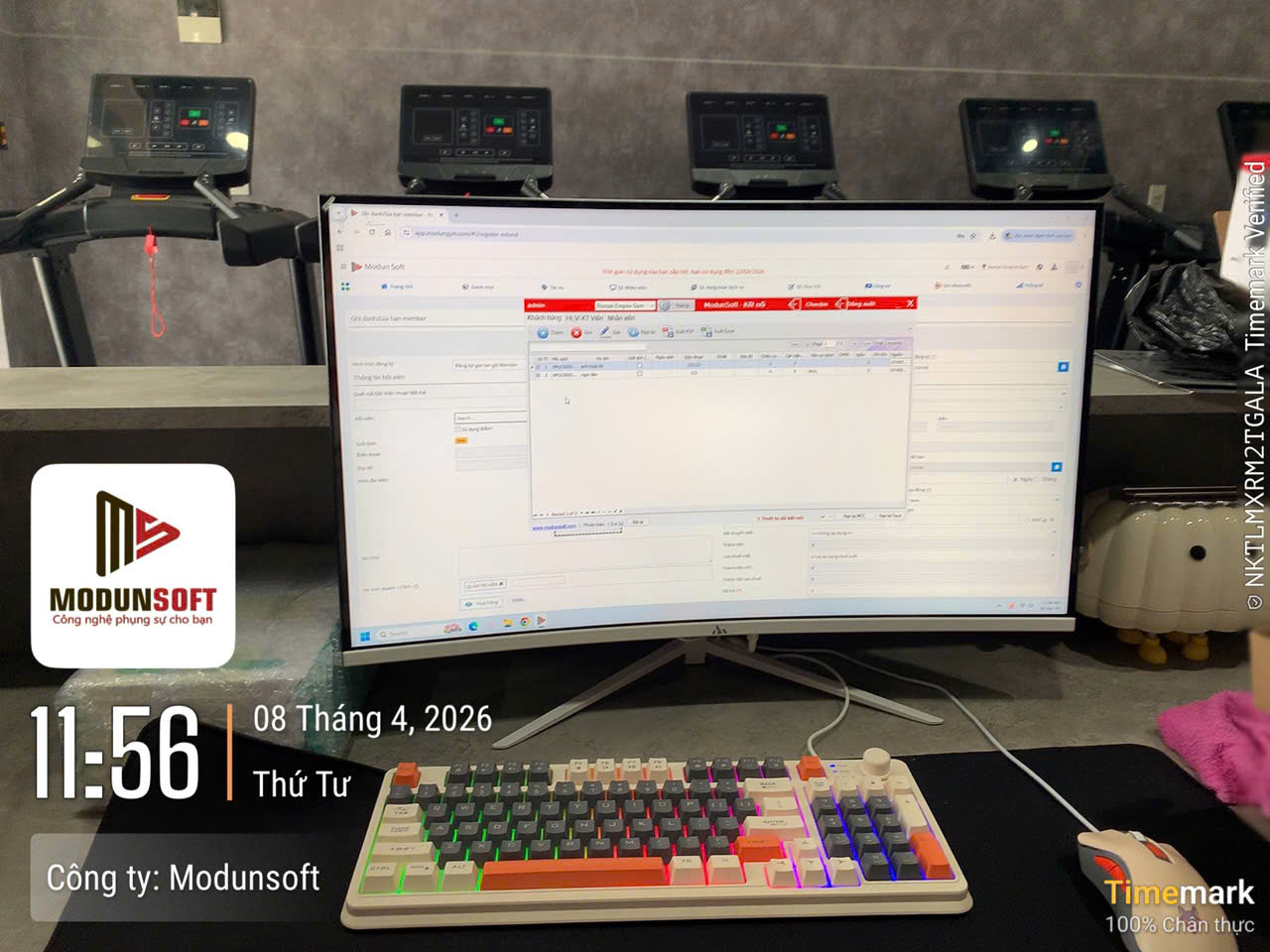 ROMAN EMPIRE GYM phòng tập tọa lạc tại Thuận An, Bình Dương, vừa chính thức triển khai phần mềm quản lý phòng gym ModunGym kết hợp máy chấm công Face ID và app hội viên