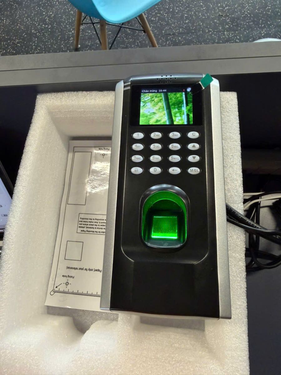 DC GYM phòng tập tọa lạc tại TP.Vinh, Nghệ An, vừa chính thức triển khai phần mềm quản lý phòng gym ModunGym kết hợp máy chấm công vân tay và app hội viên