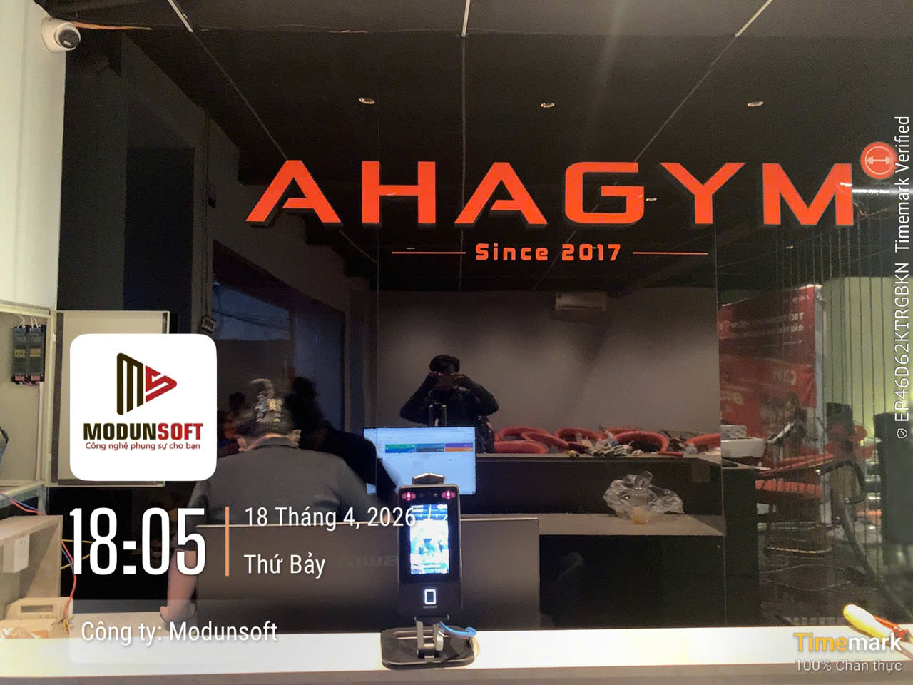 AHA GYM phòng tập chi nhánh 4 tọa lạc tại Quận 9, TP.HCM, vừa chính thức triển khai phần mềm quản lý phòng gym ModunGym kết hợp máy chấm công Face ID và app hội viên