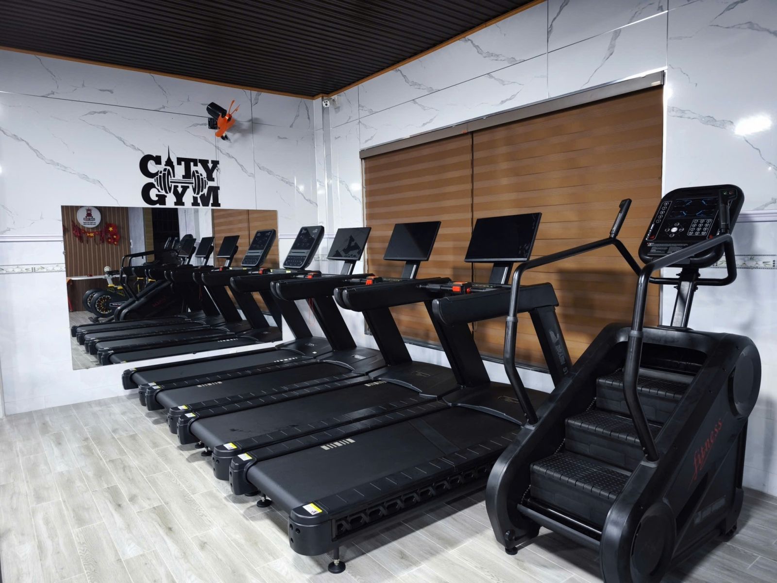 King Gym phòng tập tại Bà Rịa - Vũng Tàu vừa chính thức triển khai phần mềm quản lý phòng gym ModunGym kết hợp máy chấm công vân tay và app hội viên