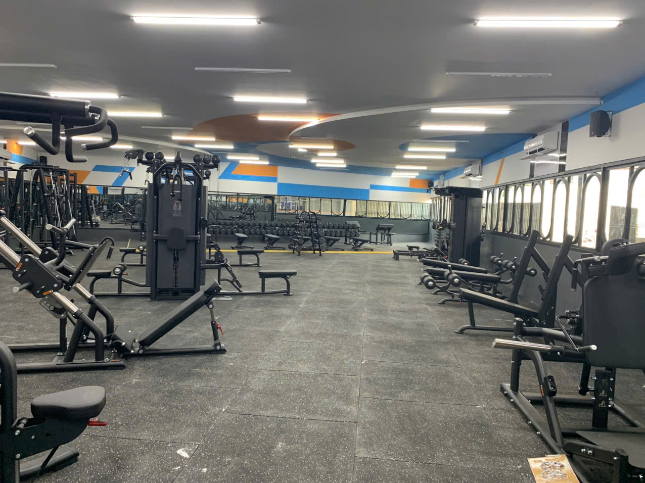 Modun triển khai phần mềm quản lý gym ModunGym, Máy chấm công checkin Face Id, cổng tripod 3 chấu kiểm soát ra vào, và app hội viên, cho chi nhánh 33 phòng tập WaysStation Gym