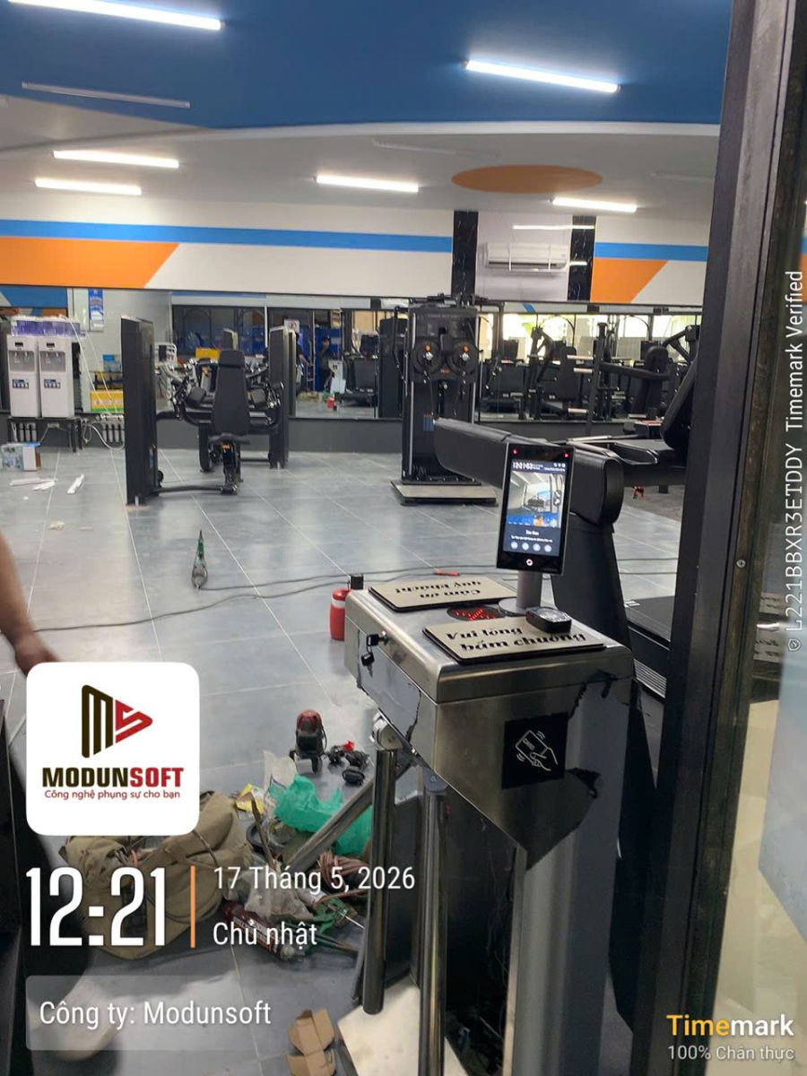 Modun triển khai phần mềm quản lý gym ModunGym, Máy chấm công checkin Face Id, cổng tripod 3 chấu kiểm soát ra vào, và app hội viên, cho chi nhánh 33 phòng tập WaysStation Gym