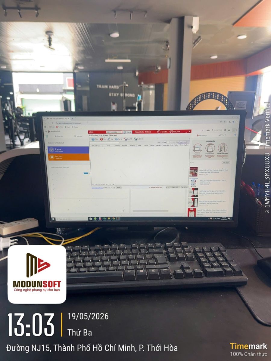 79 FIT STATION phòng tập tại Bình Dương, triển khai phần mềm quản lý phòng gym ModunGym kết hợp máy chấm công face id, cổng tripod 3 chấu và app hội viên