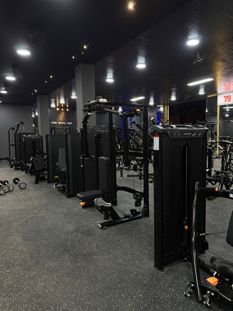 79 FIT STATION phòng tập tại Bình Dương, triển khai phần mềm quản lý phòng gym ModunGym kết hợp máy chấm công face id, cổng tripod 3 chấu và app hội viên