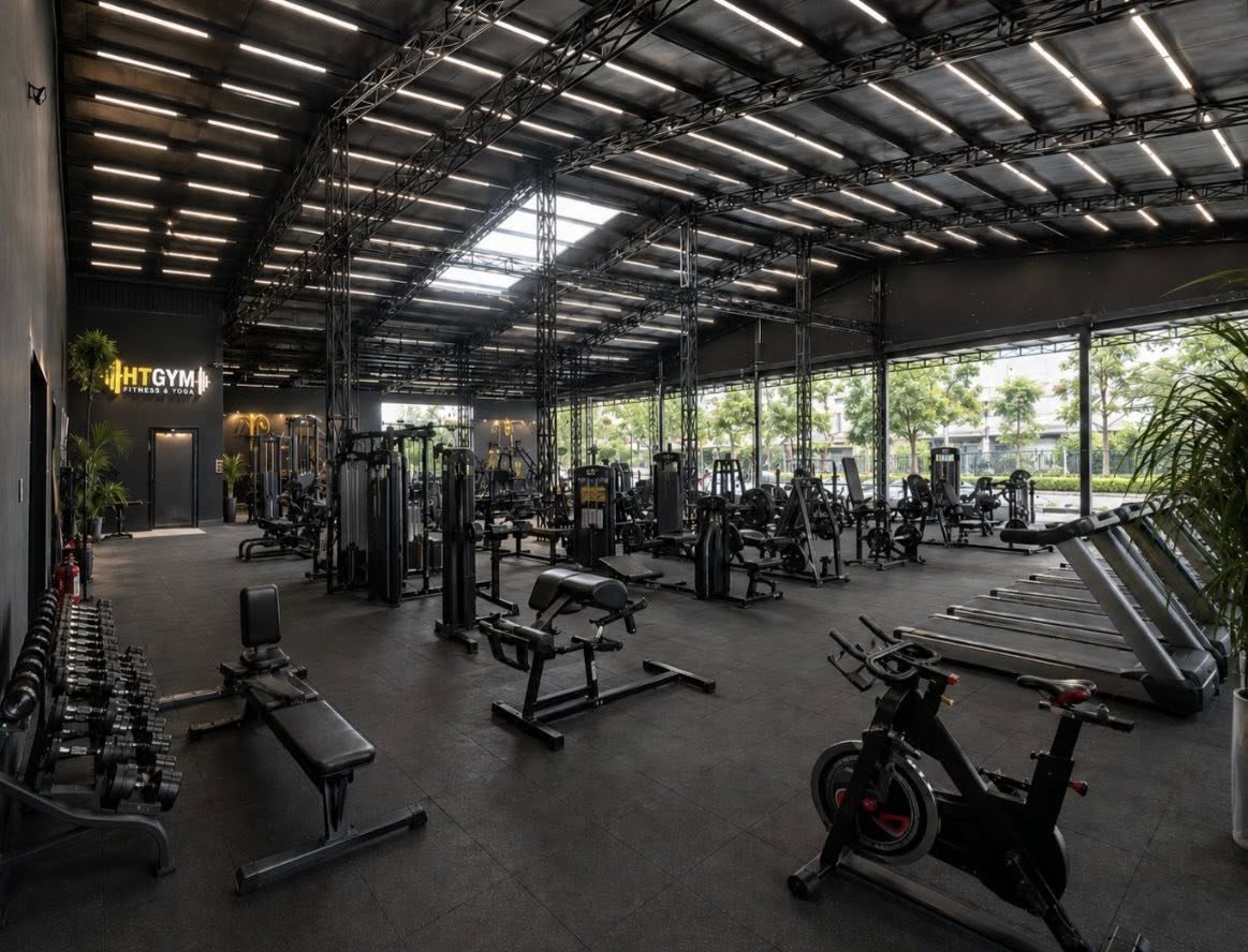 HT GYM CS3 phòng tập chi nhánh 3 tại Bình Dương, triển khai phần mềm quản lý gym ModunGym kết hợp máy chấm công face id, cửa khóa từ kiểm soát ra vào và app hội viên miễn phí