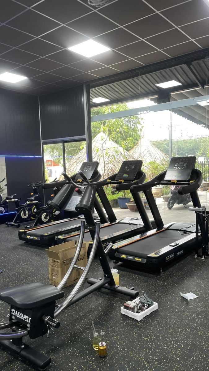 BENZ GYM phòng tập gym tại Bình Dương, vừa chính thức triển khai phần mềm quản lý phòng gym ModunGym kết hợp máy chấm công face id, cửa khóa từ kiểm soát ra vào và app hội viên miễn phí
