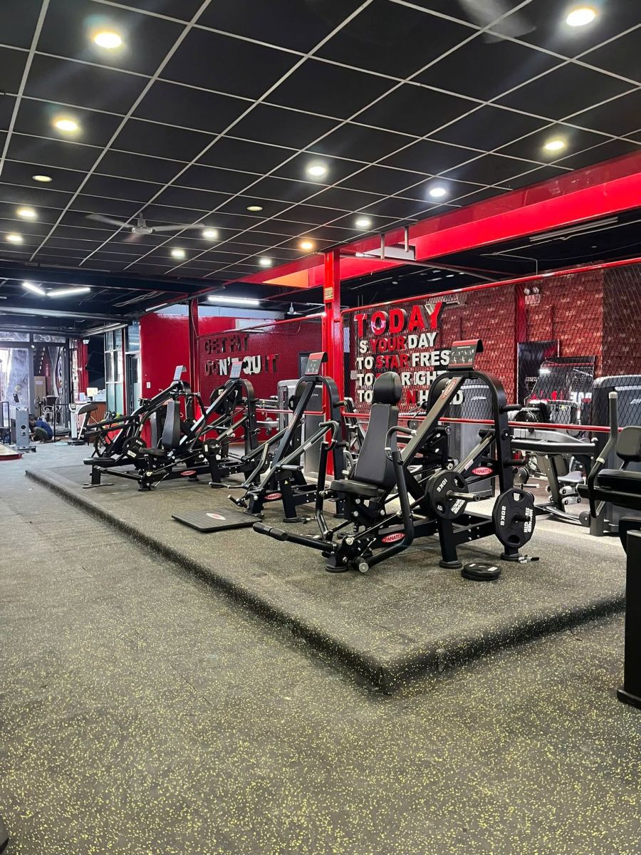 Modun triển khai phần mềm quản lý gym ModunGym, Máy chấm công checkin Face Id, cổng tripod 3 chấu kiểm soát ra vào, và app hội viên, cho chi nhánh 8 phòng tập MegaGym 