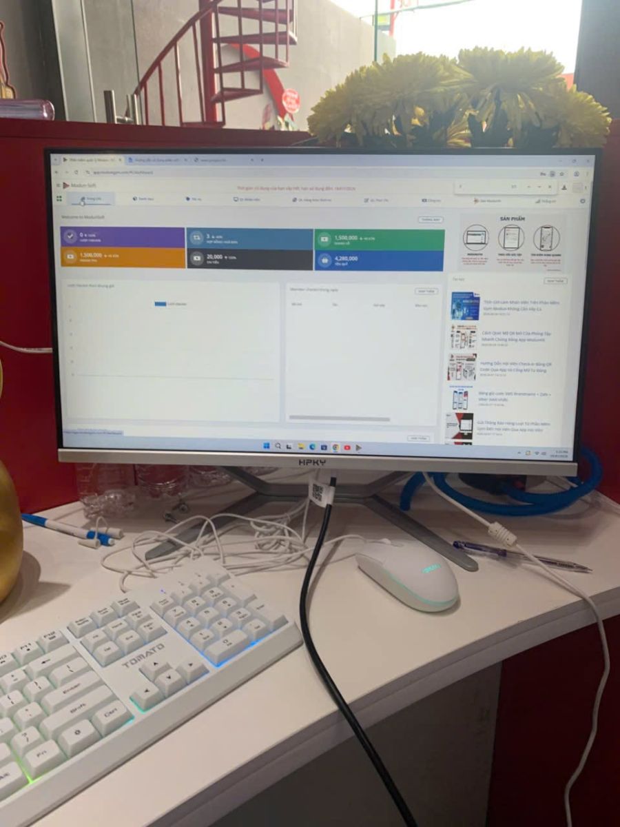 Khám phá App hội viên Modun miễn phí tại Genki 2 Bình Dương. Tự theo dõi hạn thẻ, xem bảng giá, nhận thông báo nhắc lịch tập và tự động chăm sóc thông minh.