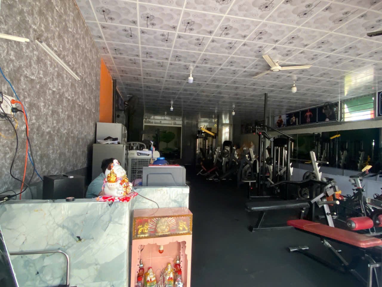 Ứng dụng phần mềm Modun giúp hội viên Gym Cỏ Dĩ An dễ dàng tự theo dõi hạn thẻ, xem bảng giá gói tập, đặt lịch PT và nhận thông báo nhắc lịch tập tự động.