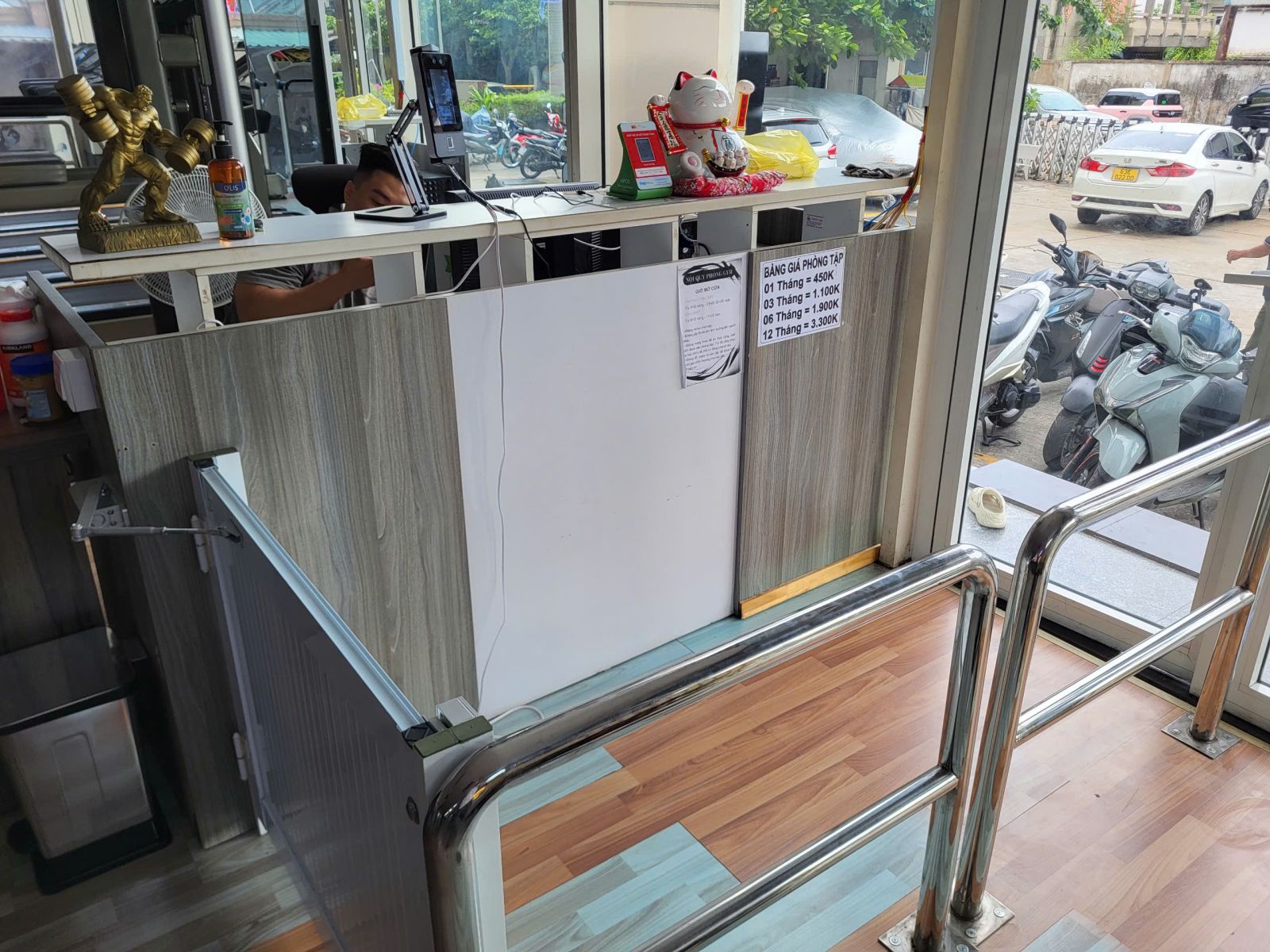Phòng Tập Ruby Gym Tại Tân Phú, TP.HCM Triển Khai Phần Mềm Quản Lý Gym Tích Hợp Checkin Face Id Và Cửa Khóa Lực Từ – Bước Tiến Trong Chuyển Đổi Số