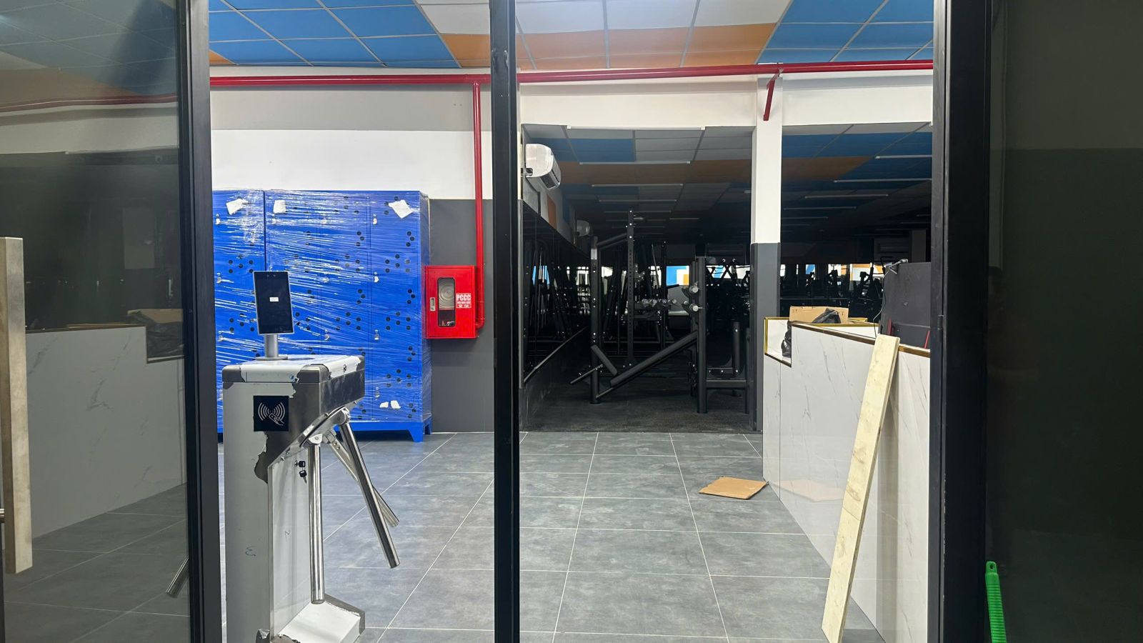 Modun triển khai phần mềm quản lý gym ModunGym, Máy chấm công checkin Face Id, cổng tripod 3 chấu kiểm soát ra vào, và app hội viên, cho chi nhánh 32 phòng tập WaysStation Gym